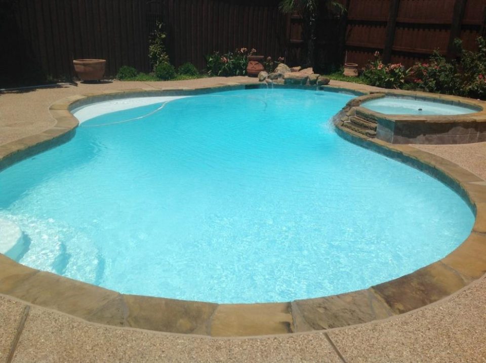 Carrollton TX Pool Crack Repair Job | Texas Fiberglass Pools Inc.